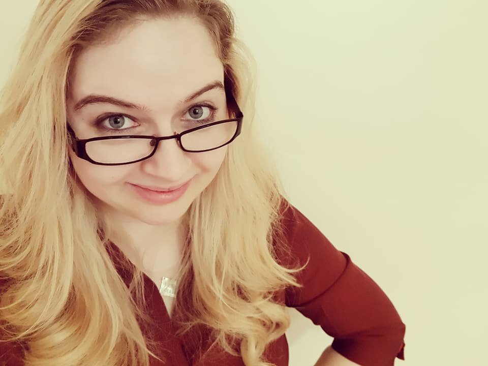 A headshot photo of Literary Agent Stevie Finegan